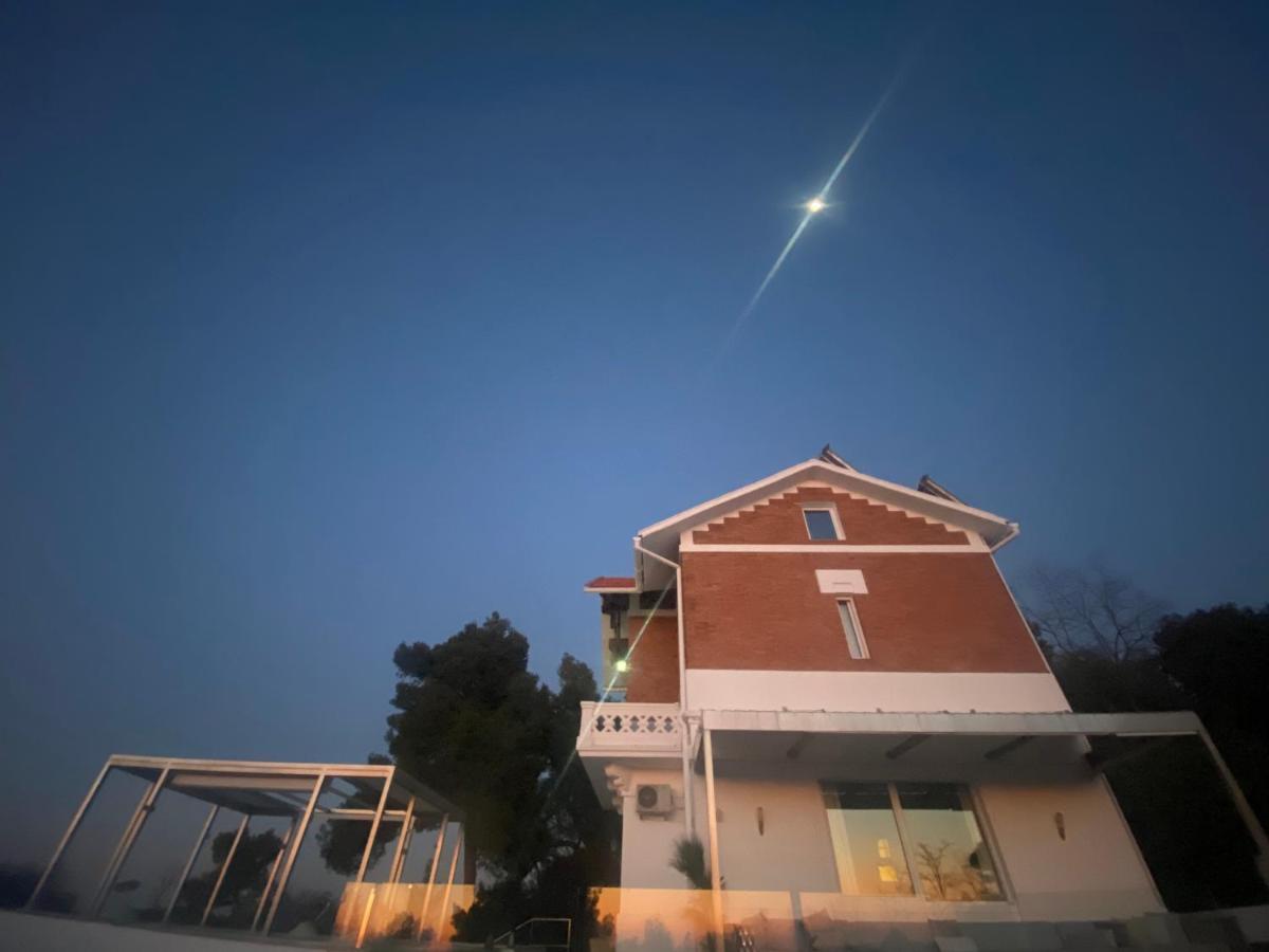 Aya House Otel Barselona Dış mekan fotoğraf