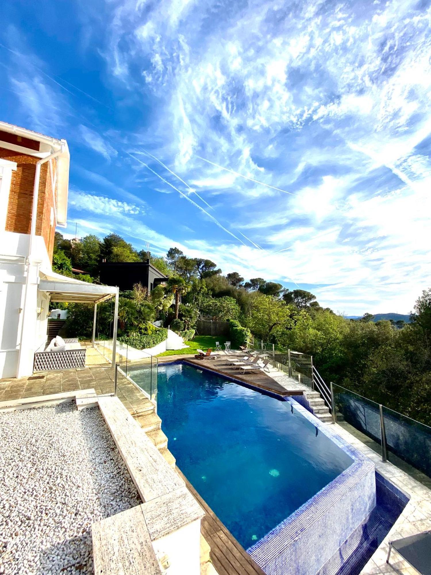 Aya House Otel Barselona Dış mekan fotoğraf