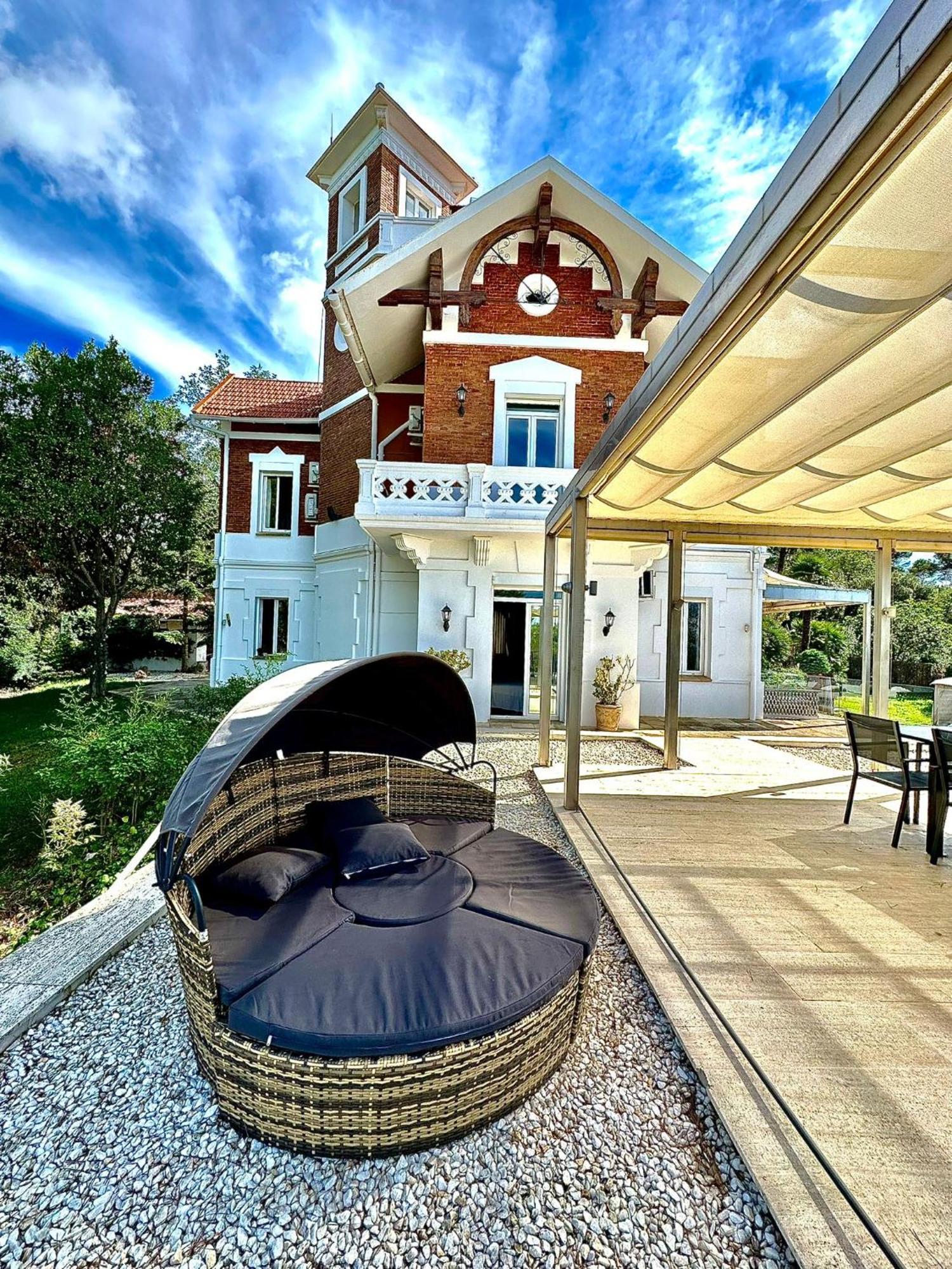Aya House Otel Barselona Dış mekan fotoğraf