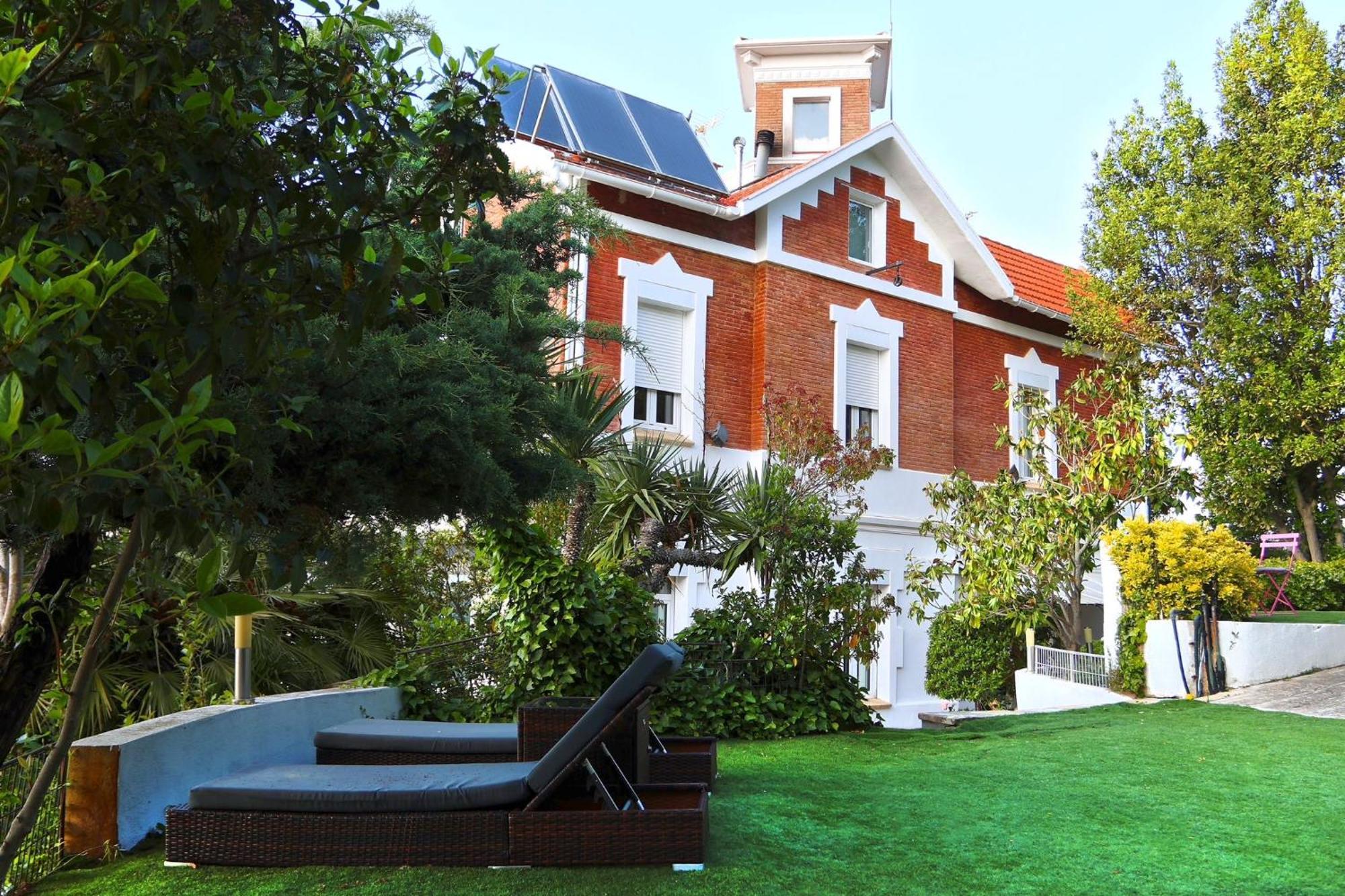 Aya House Otel Barselona Dış mekan fotoğraf