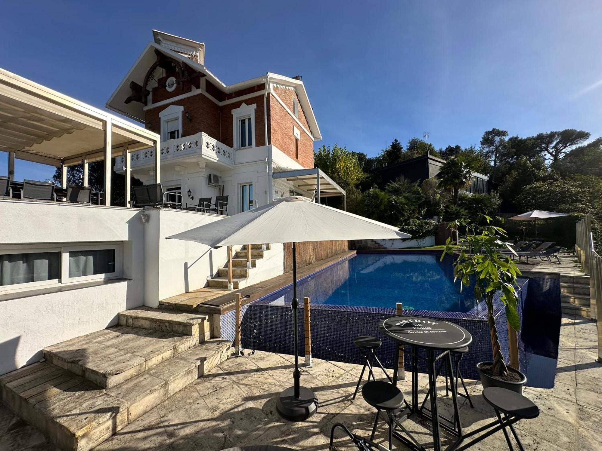 Aya House Otel Barselona Dış mekan fotoğraf